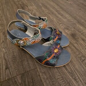 L'Artiste Spring Step Isobel Blue Leather Floral Hand Painted Sandals Womens 37